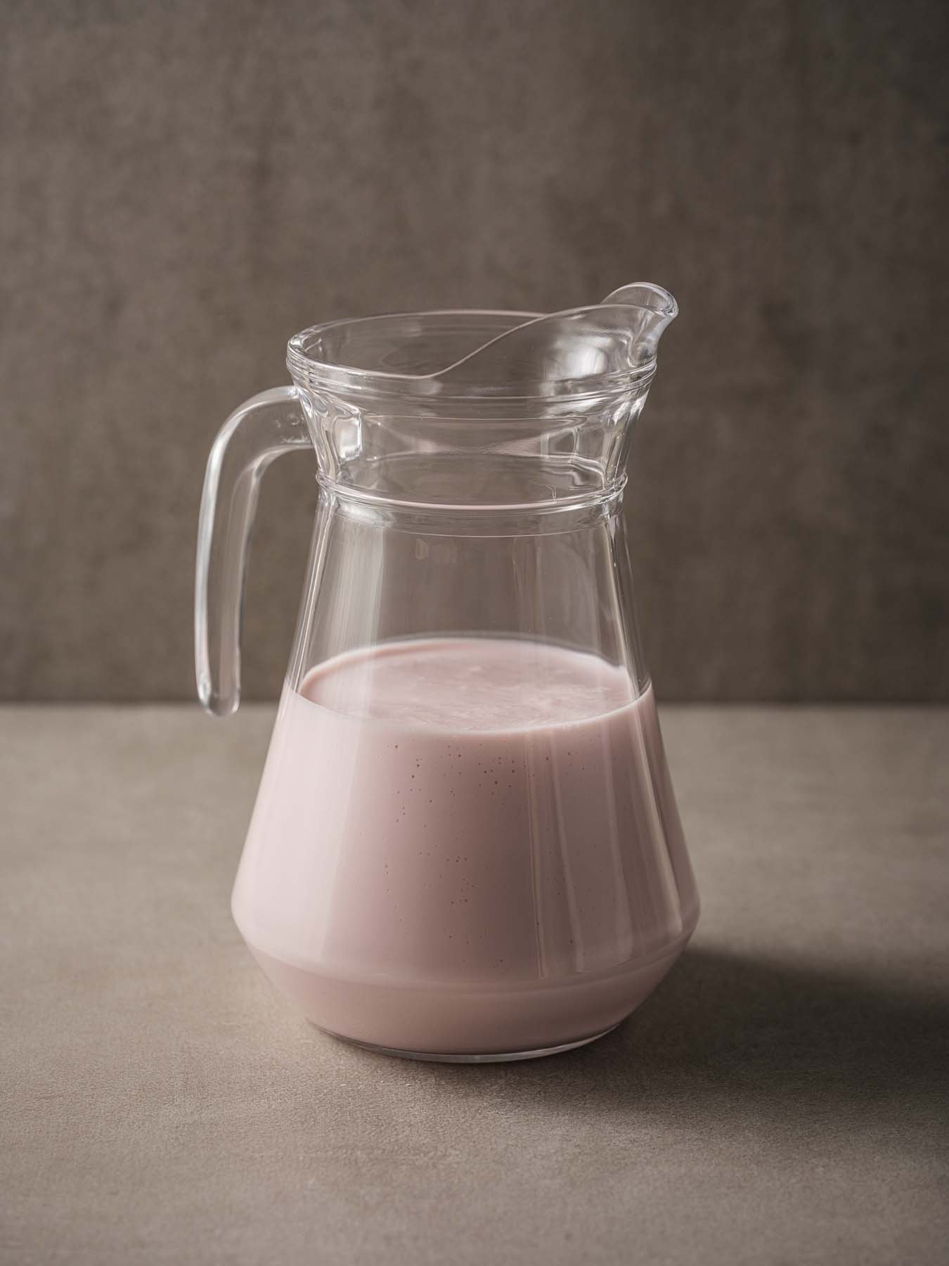 drinkyoghurt aardbeien of frambozen van Van Meer Foods